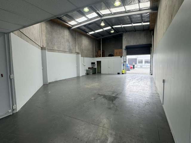 Unit 1, 473 Brougham Street Waltham_4