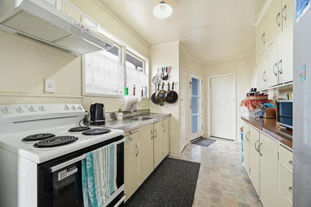338 Clayton Road Pukehangi_4