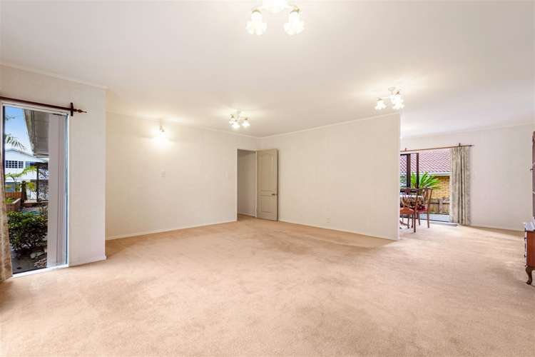 31 Petrel Place Massey_7