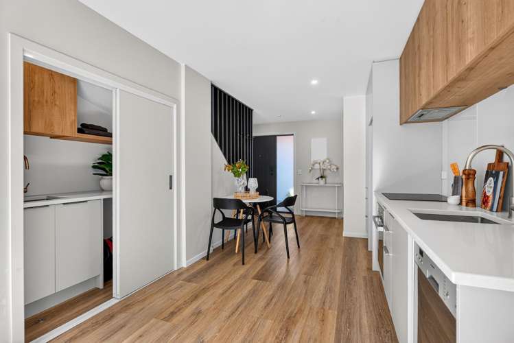 9/24 Fitzherbert Road Wainuiomata_6