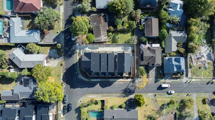 2C Grove Lane Pakuranga Heights_12