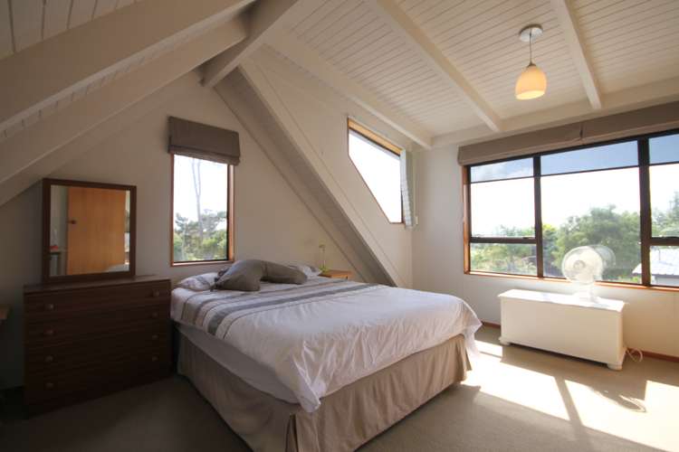 9 Britannia Dell Pauanui_14