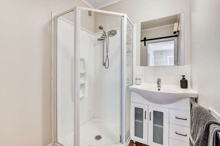 65A Rockfield Road One Tree Hill_19