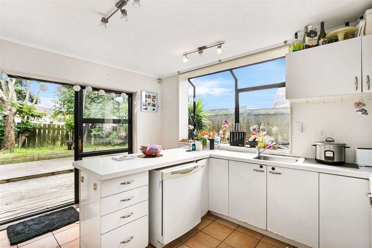 3/1 Mountain View Mews Mount Wellington_1