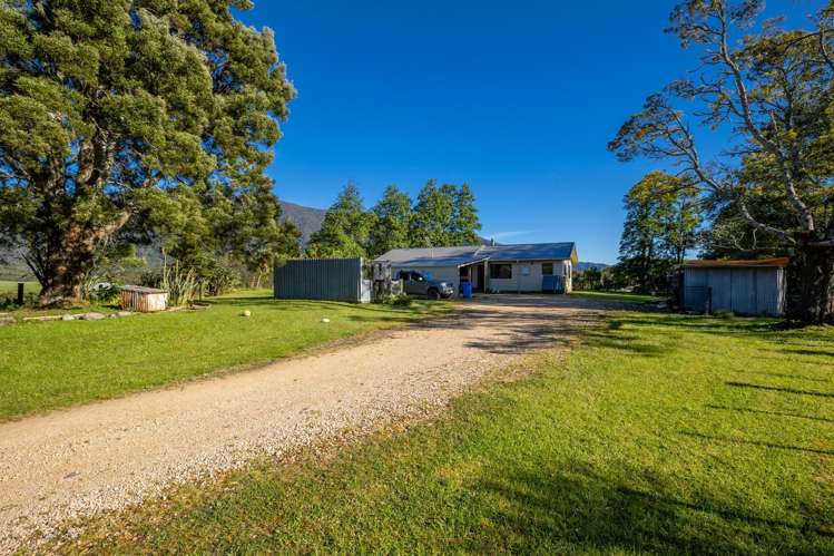 49 Quartz Range Road Bainham_13