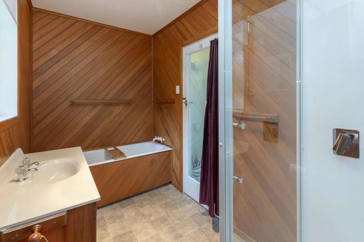 310 Greers Road Bryndwr_14