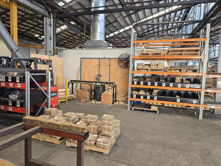 Unit 5 & 8, 27 Blenheim Street Upper Hutt_3