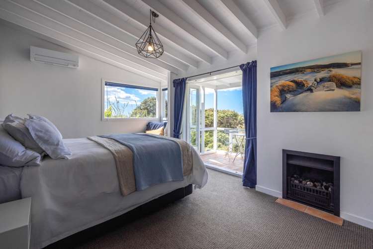 29 Marine View Road Onetangi_12