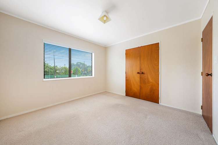 2/60 Flanshaw Road Te Atatu South_9