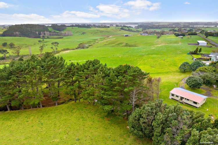 114 Craig Road Pollok_14