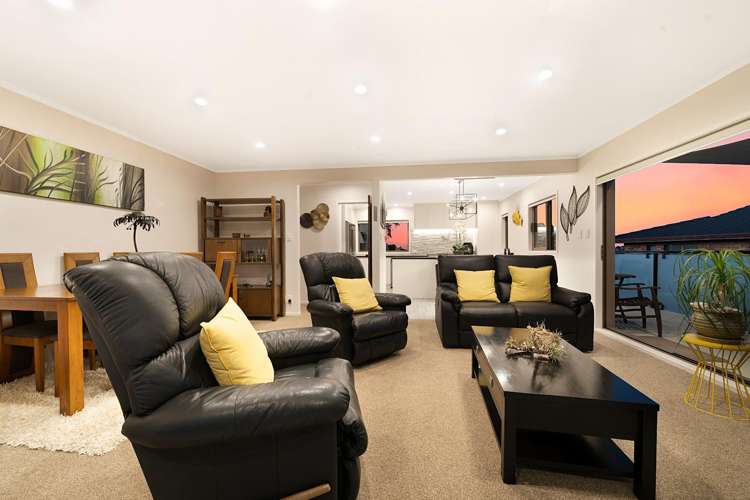 180 Royal Road Massey_6