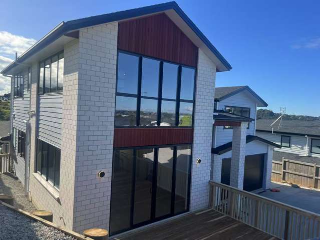 9 Crows Road Swanson_1