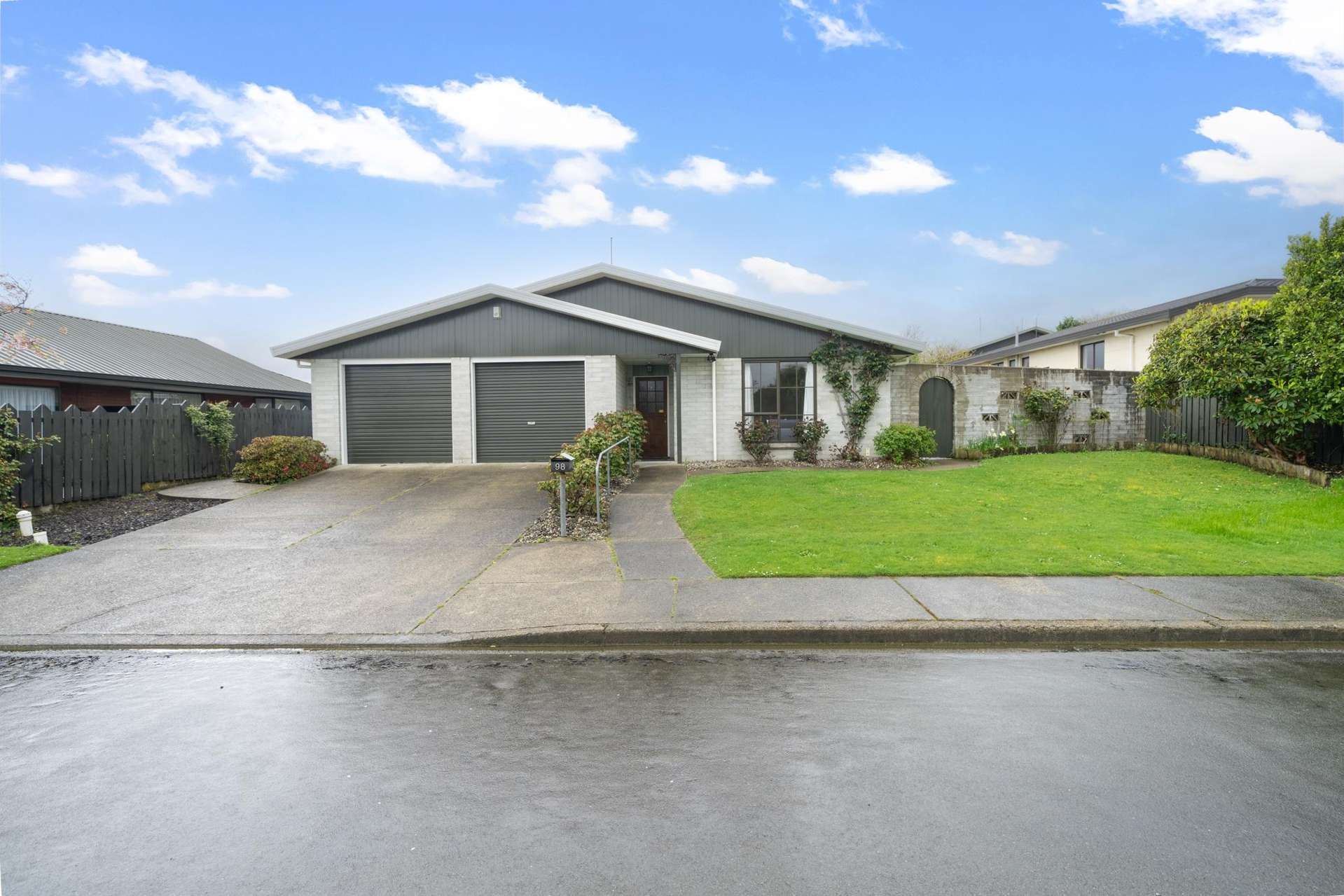 98 Kildare Mews Waikiwi_0