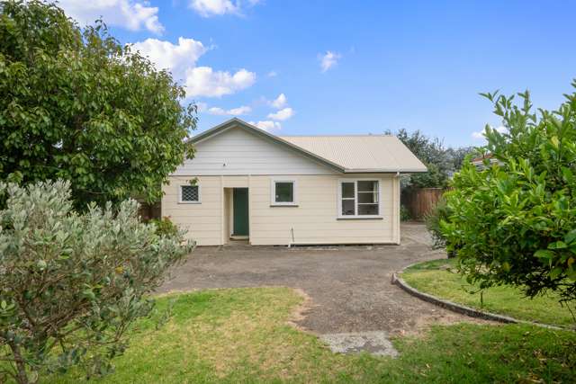 106 Wellington Road Paekakariki_3