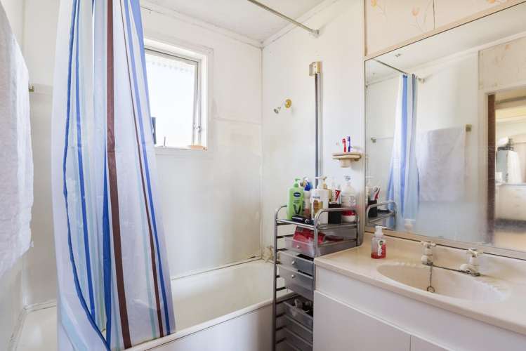78 Homedale Street Pukehangi_12