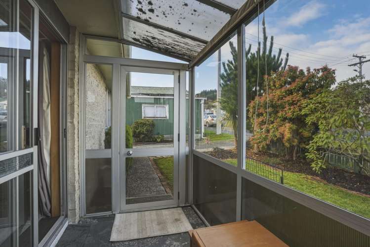 7B Wyre Street Kaitangata_10