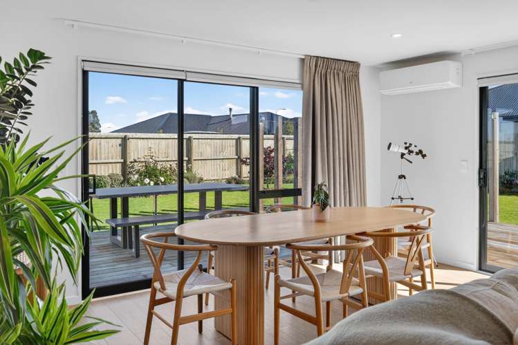 37 Suffolk Drive Kirwee_12