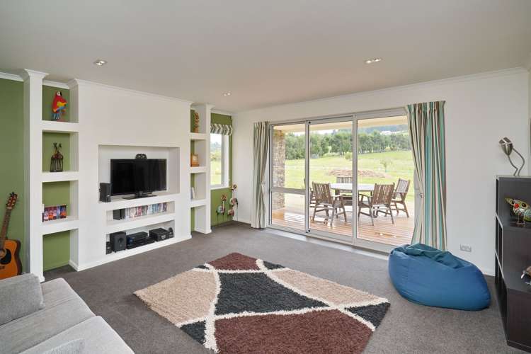 330 Catherwoods Road Cust_7