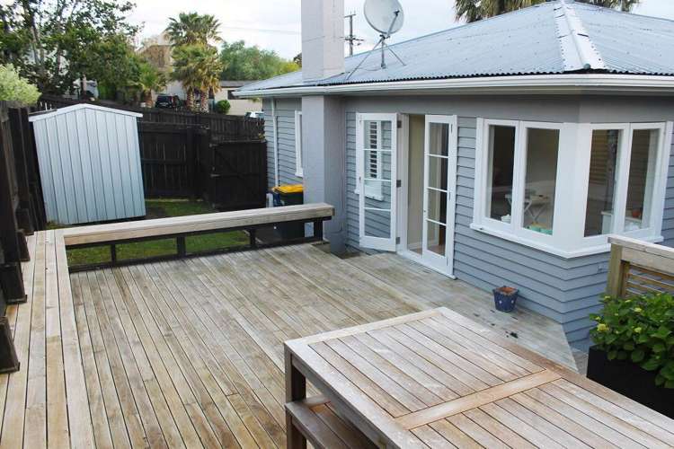 7 Kenmure Avenue Forrest Hill_2