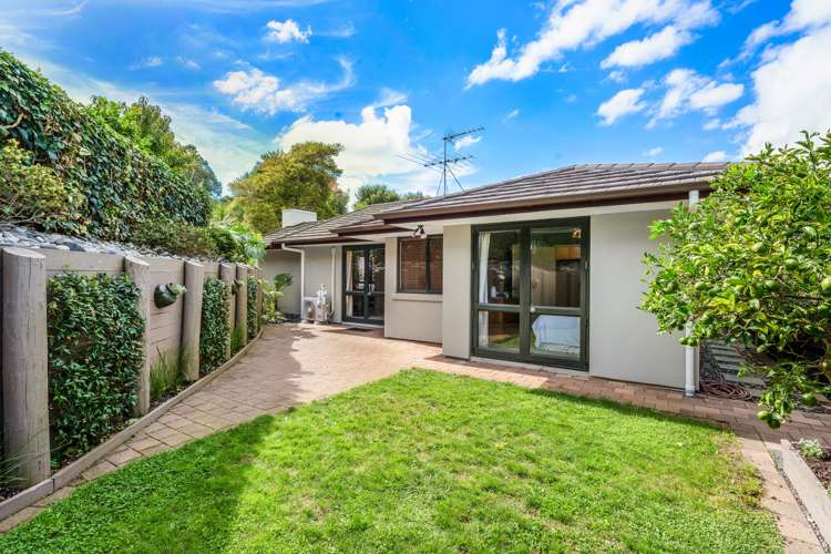 21b Fairway Avenue Red Beach_18