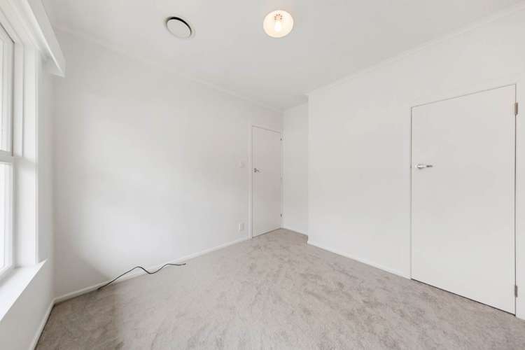 1/281 Glenfield Road Glenfield_24