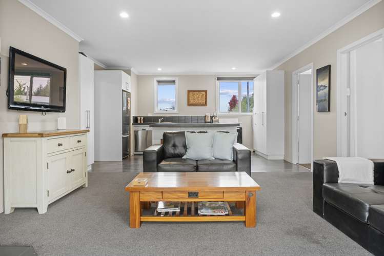 27 Sealy Street Twizel_9