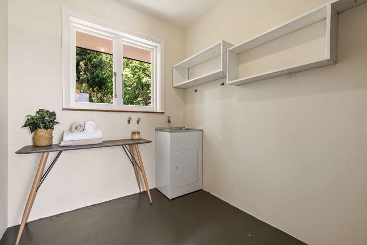 455 Johns Road Harewood_20