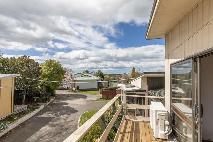 11A Holyrood Terrace Waipukurau_10