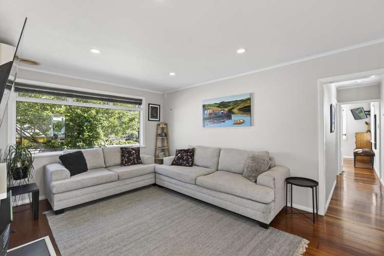 10 Holford Street Westown_9