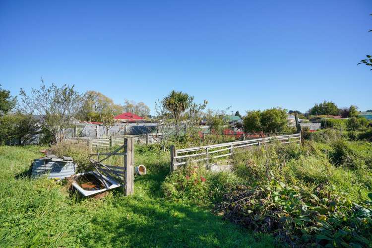 18, 20, 22 Lyne Street Nightcaps_16