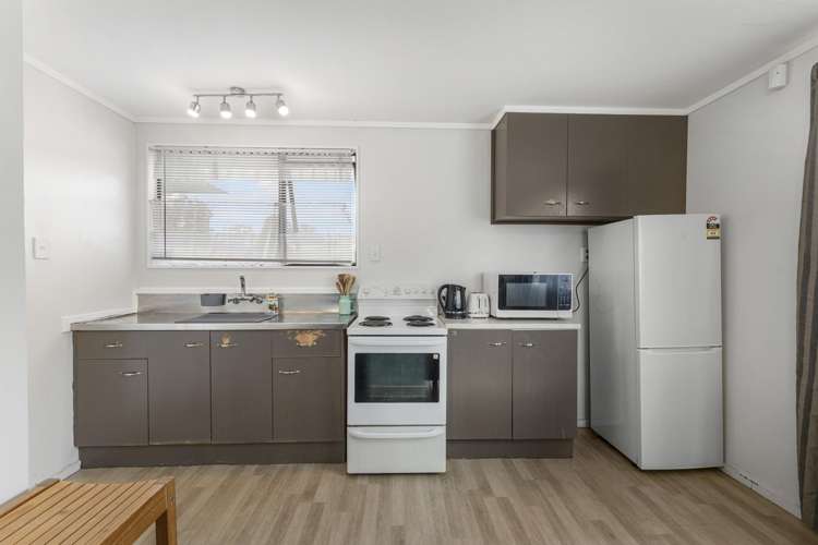 1/55 Redcrest Avenue Red Hill_2