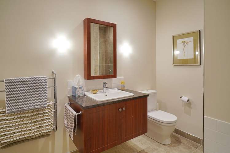 6 Country Club Terrace Northwood_12