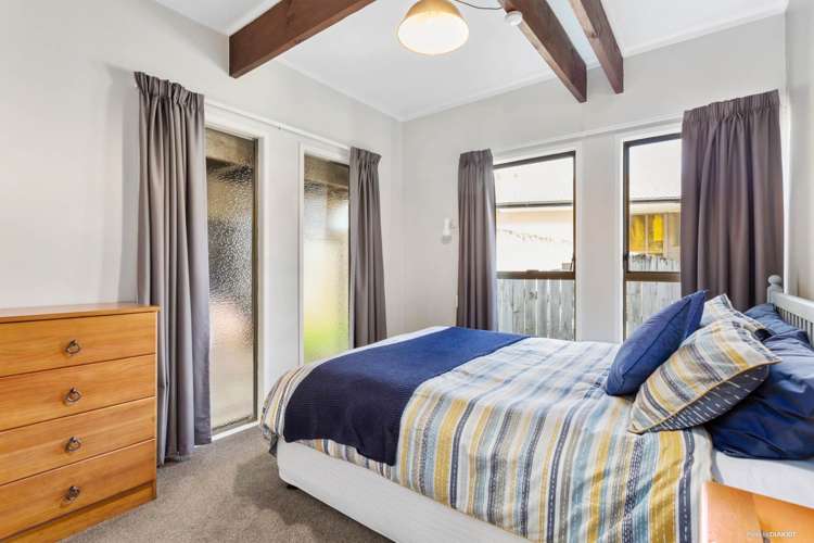 13 Tiri View Place Waiake_7