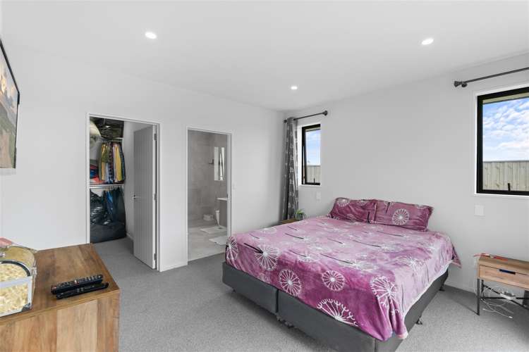 8 Coach Way Rolleston_16