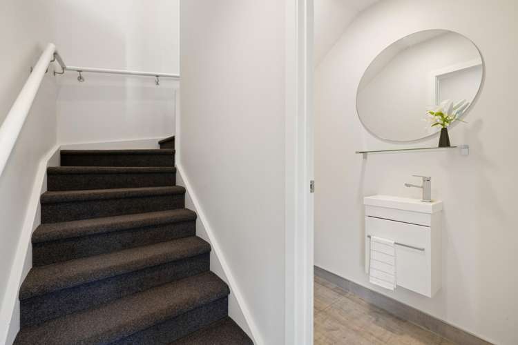 9 Tucker Close Leamington_22