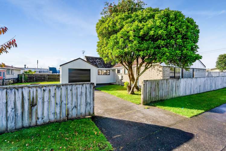 250 Tukapa Street Westown_17