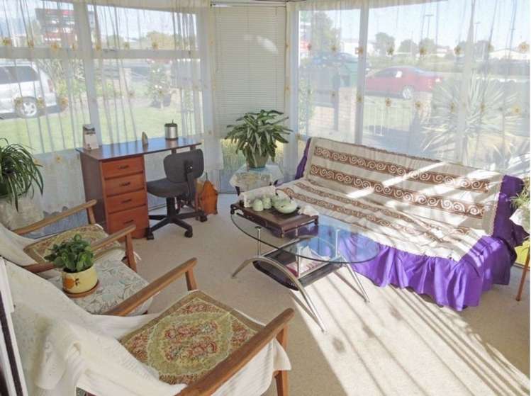 187 South Road Spotswood_4