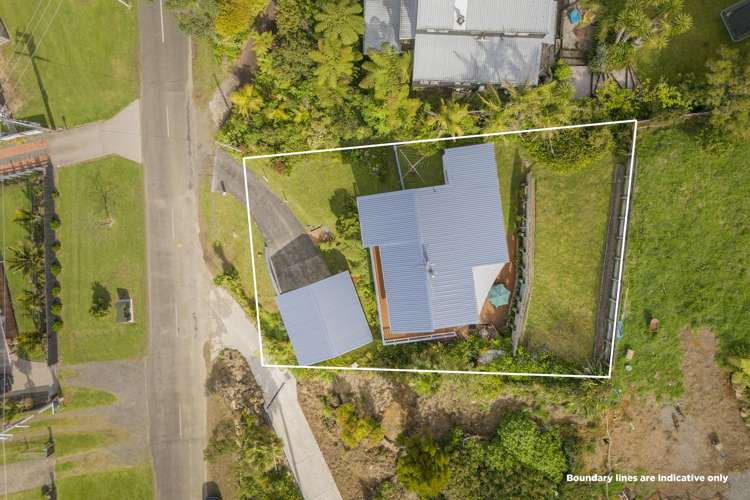 8 Ocean Beach Rd Tairua_21