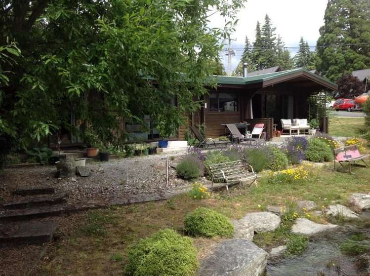 60 Dungarvon Street Wanaka_1