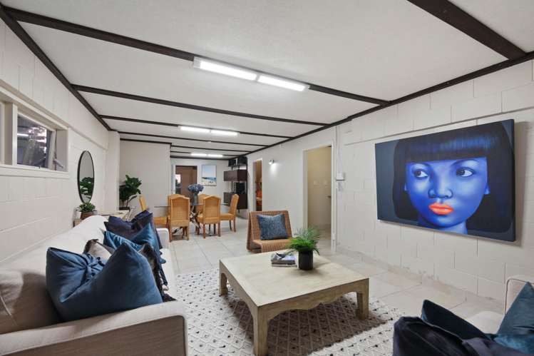 10 Etherege Place Mellons Bay_29