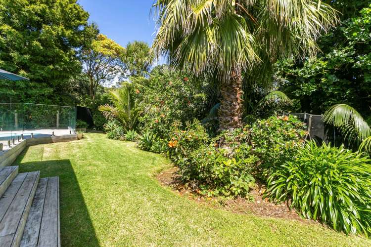 6 Tipene Place Meadowbank_23