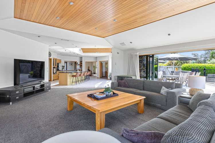 115 Grand Drive Orewa_34