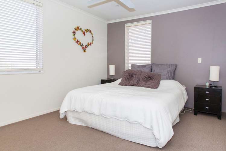 6 Sires Parkway Takanini_8