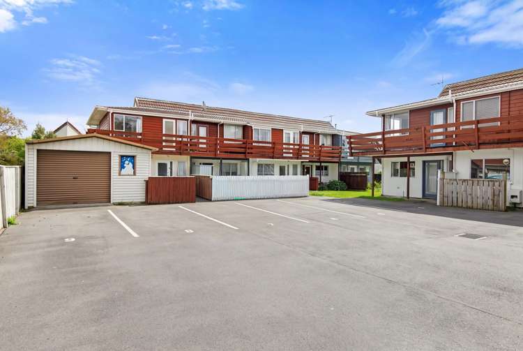 8/8 Tawai Street Trentham_16
