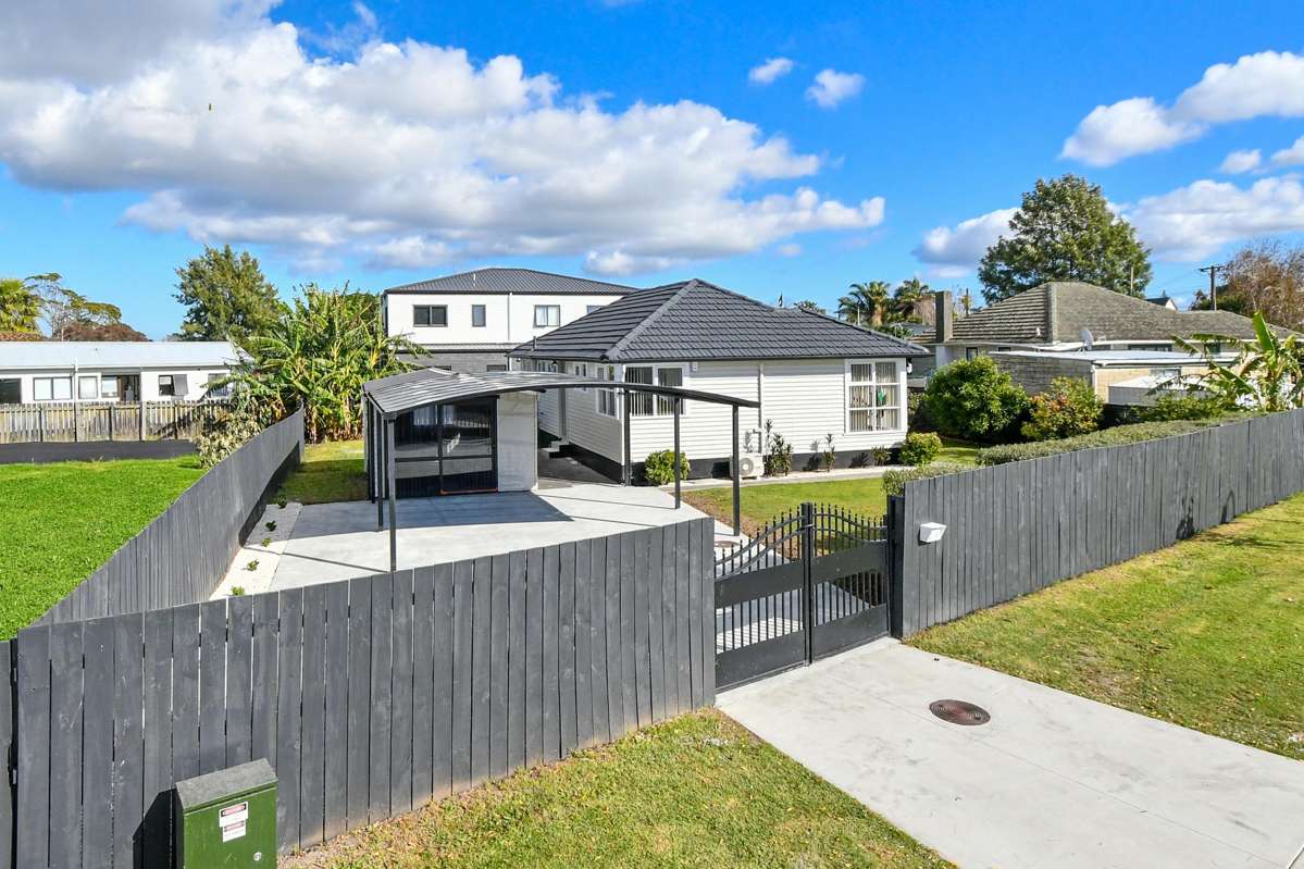 2/8 Allen Street_0