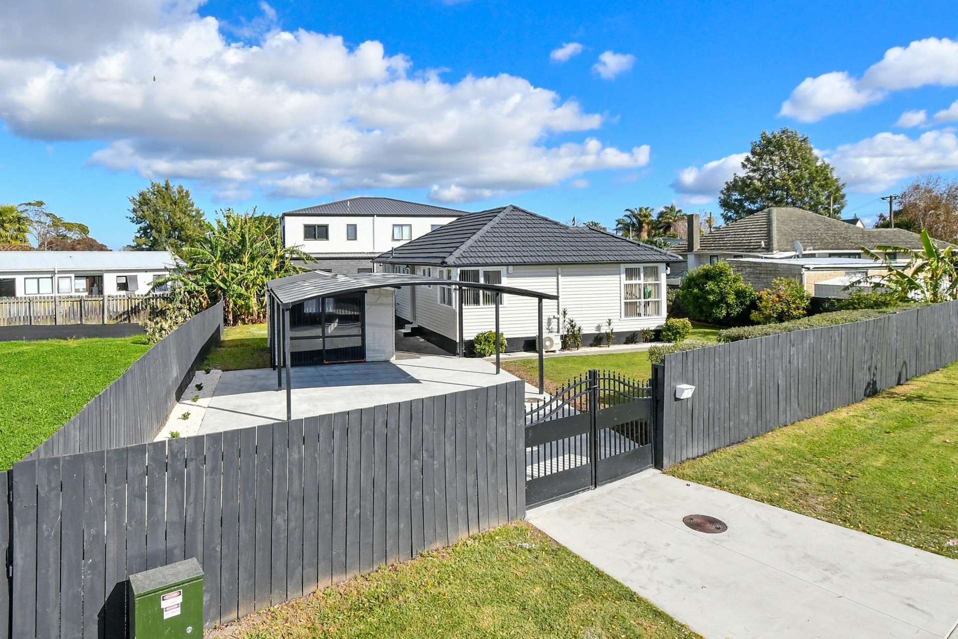 2/8 Allen Street Mangere East_0