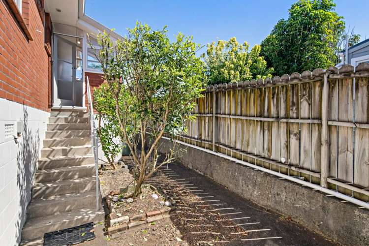 2/38 Shackleton Road Mt Eden_10
