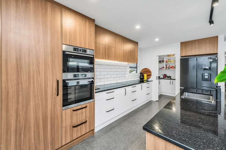 10 Verdeco Boulevard Lincoln_6