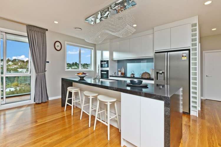 54 Remuremu Street Long Bay_11