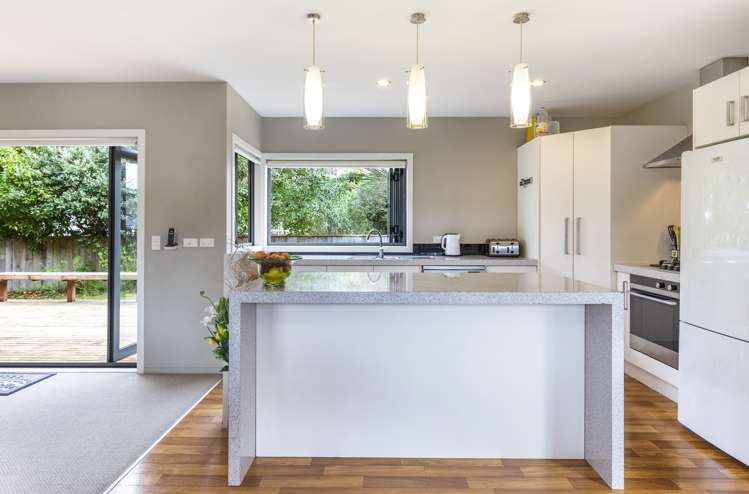 2/12 Glengarry Place Hilltop_5